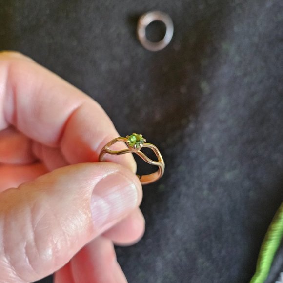 Jewelry - Picture 2 of 7